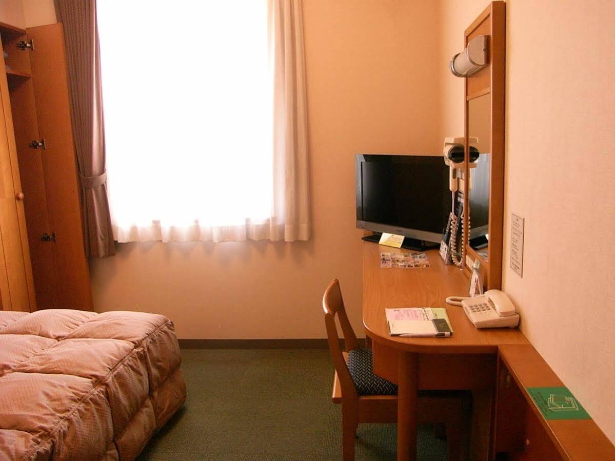 Hotel Route-Inn Aso Kumamoto Airport Ekimae Ōzu Εξωτερικό φωτογραφία